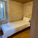 Apartament Soldatos Stone House