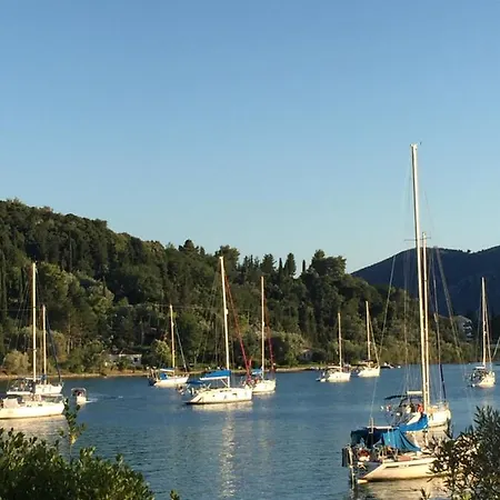Apartament Soldatos Stone House *