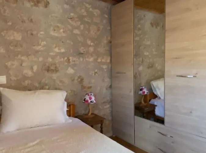 Soldatos Stone House Apartment